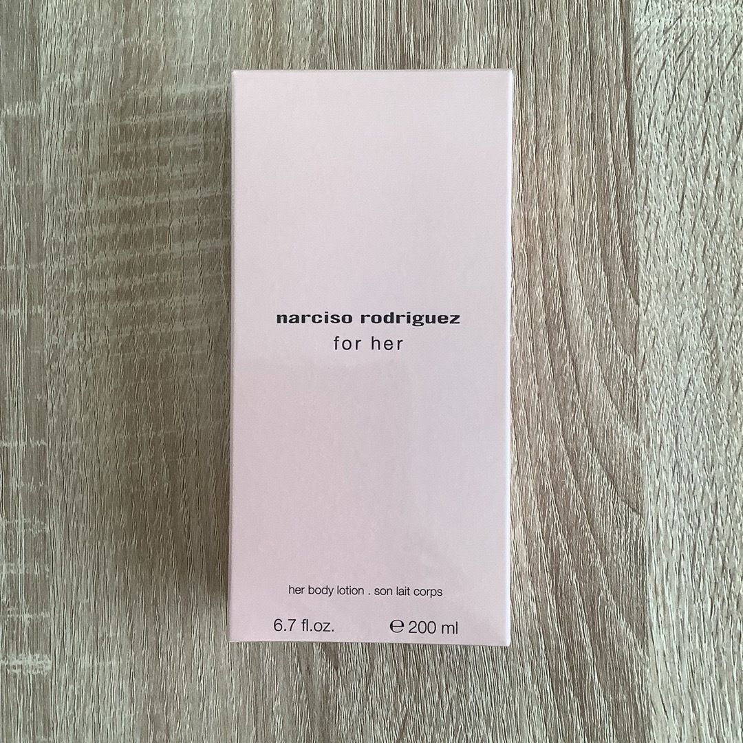 narciso rodriguez(ナルシソロドリゲス)のナルシソ　ロドリゲス フォーハー ボディローション 200ml コスメ/美容のボディケア(ボディローション/ミルク)の商品写真