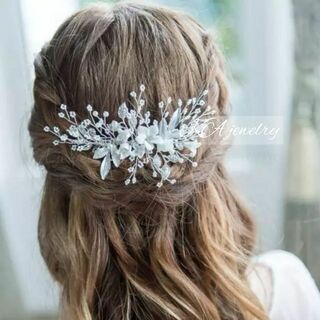 ウェディング☆ヘアアクセサリーブライダル髪飾りヘッドドレスお花結婚式シルバー(その他)
