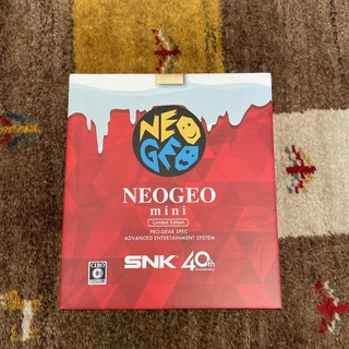 エスエヌケイ(SNK)のSNK 他ゲーム機本体 NEOGEO MINI クリスマスゲンテイセット(携帯用ゲーム機本体)