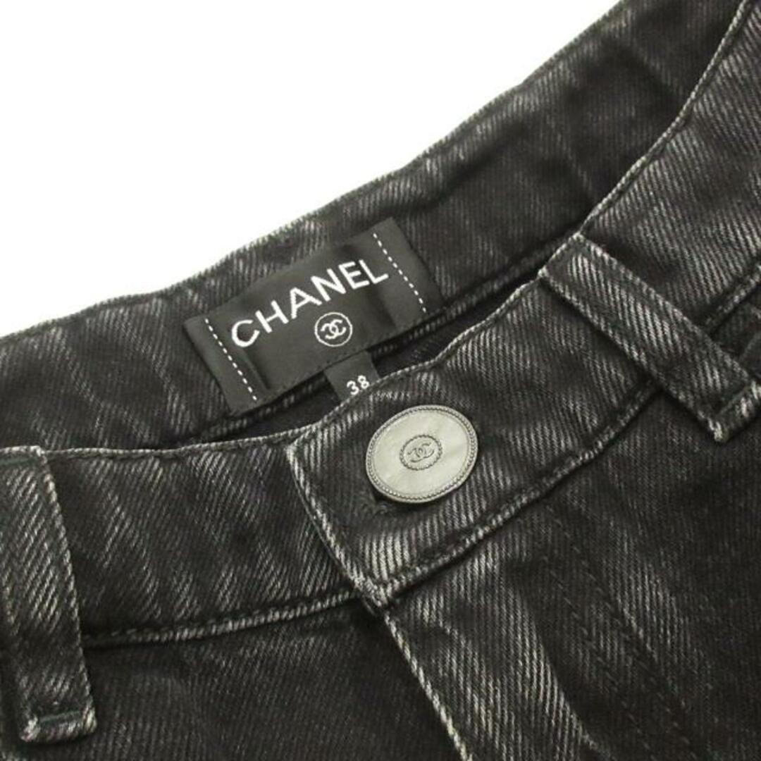 CHANEL(シャネル)のシャネル ジーンズ サイズ38 M レディース レディースのパンツ(デニム/ジーンズ)の商品写真