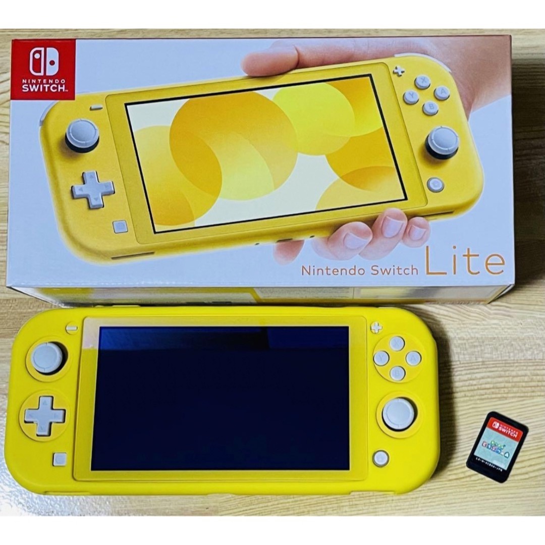 Nintendo Switch(ニンテンドースイッチ)のNINTENDO SWITCH LITE イエローセット エンタメ/ホビーのゲームソフト/ゲーム機本体(家庭用ゲーム機本体)の商品写真