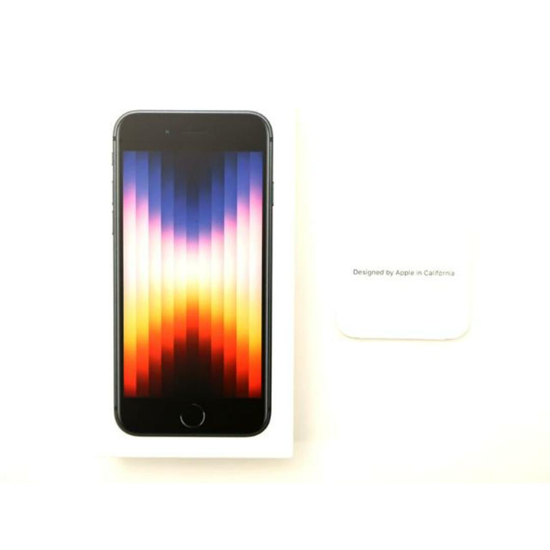 iPhone(アイフォーン)のSIMロック解除済み iPhoneSE 第3世代 64GB ミッドナイト au Aランク 本体【ReYuuストア】 スマホ/家電/カメラのスマートフォン/携帯電話(スマートフォン本体)の商品写真