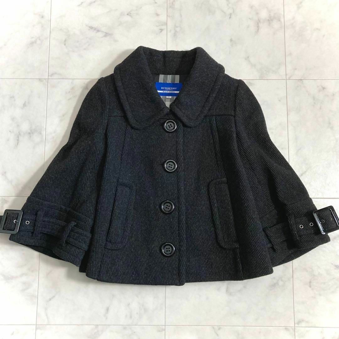 BURBERRY BLUE LABEL(バーバリーブルーレーベル)のバーバリーブルーレーベル ショートコート チェック ツイル ポンチョ Pコート レディースのジャケット/アウター(ピーコート)の商品写真