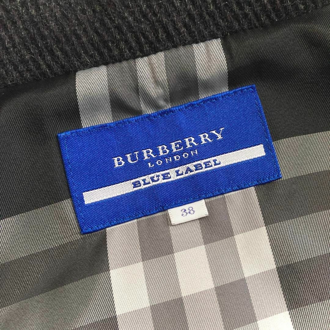 BURBERRY BLUE LABEL(バーバリーブルーレーベル)のバーバリーブルーレーベル ショートコート チェック ツイル ポンチョ Pコート レディースのジャケット/アウター(ピーコート)の商品写真