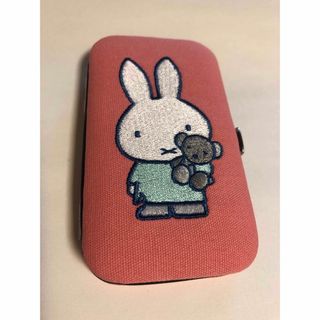 ミッフィー(miffy)の身だしなみセット💖(眉・鼻毛・甘皮はさみ)