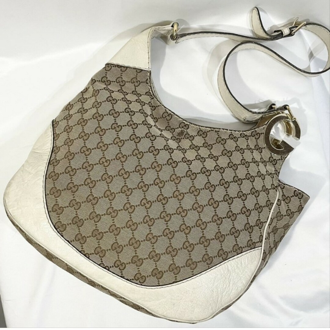GUCCI正規品 ショルダーバッグ - ショルダーバッグ GUCCI正規品 ショルダーバッグ - ショルダーバッグ