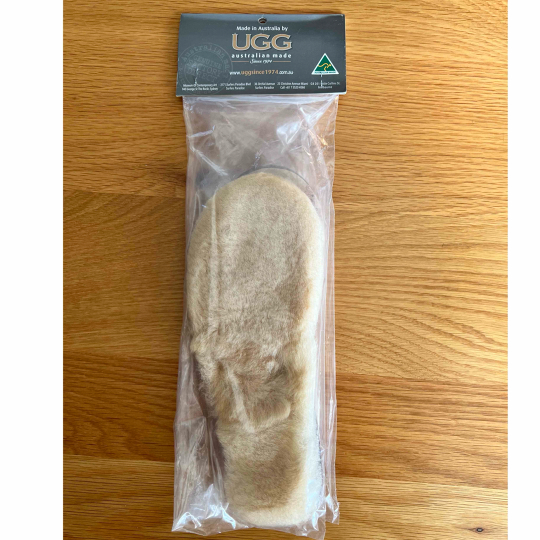 UGG AUSTRALIA(アグオーストラリア)の◾️新品◾️ボアインソール　ムートン　UGG  US5 レディースの靴/シューズ(その他)の商品写真