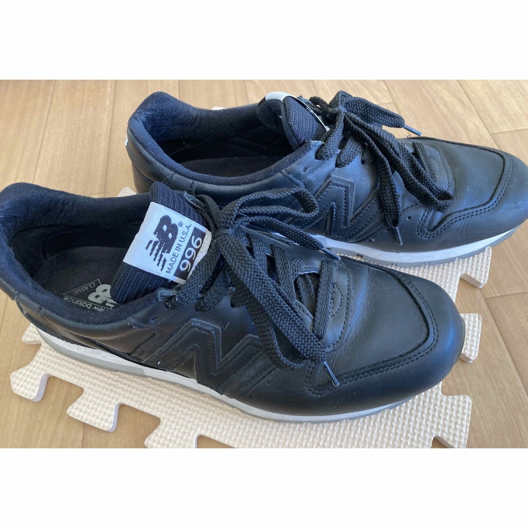 996（New Balance）(キュウキュウロク)の30周年　ニューバランス　996 mua US産　28cm BK メンズの靴/シューズ(スニーカー)の商品写真