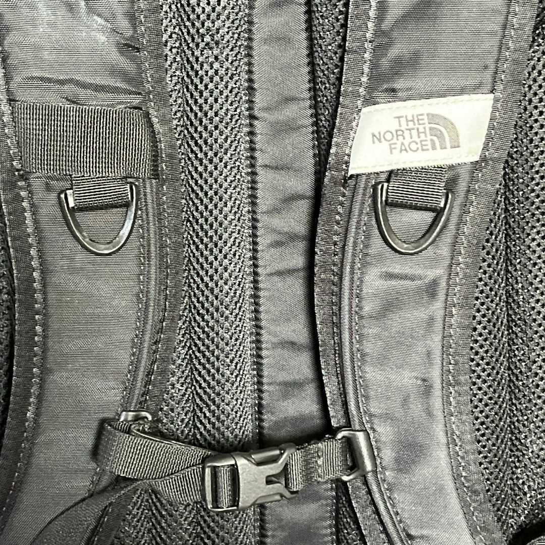 THE NORTH FACE(ザノースフェイス)のTHE NORTH FACE　ザ ノース フェイス　シングルショット　ブラック メンズのバッグ(バッグパック/リュック)の商品写真