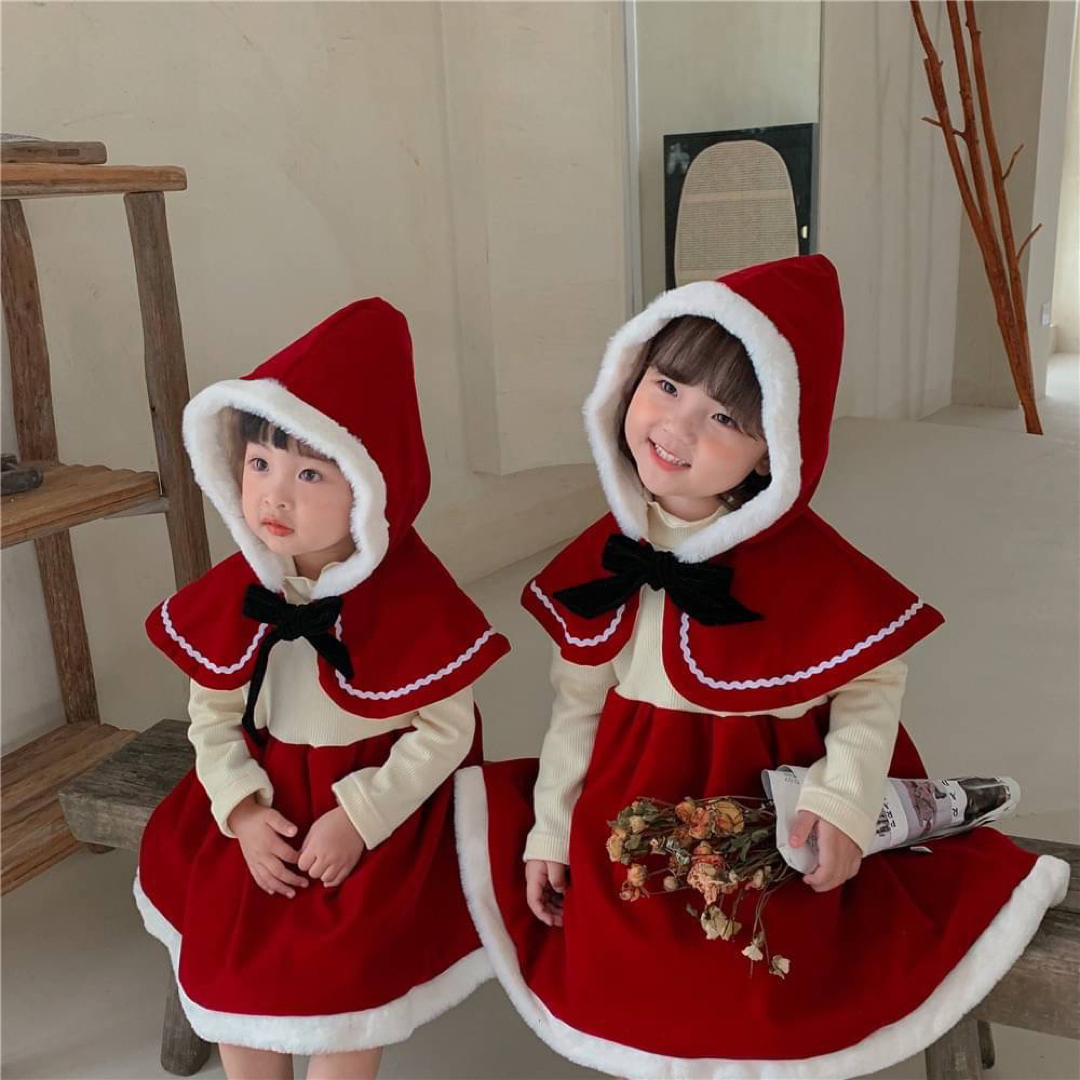 ケープ ワンピース 2点セット 100 女の子 クリスマス コスプレ サンタ キッズ/ベビー/マタニティのキッズ服女の子用(90cm~)(ワンピース)の商品写真