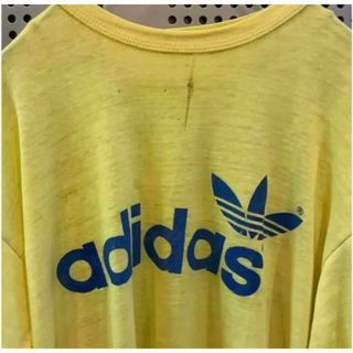 アディダス(adidas)の古着　一点物　Tシャツ　アディダス　adidas ヴィンテージ　vintage(Tシャツ/カットソー(半袖/袖なし))