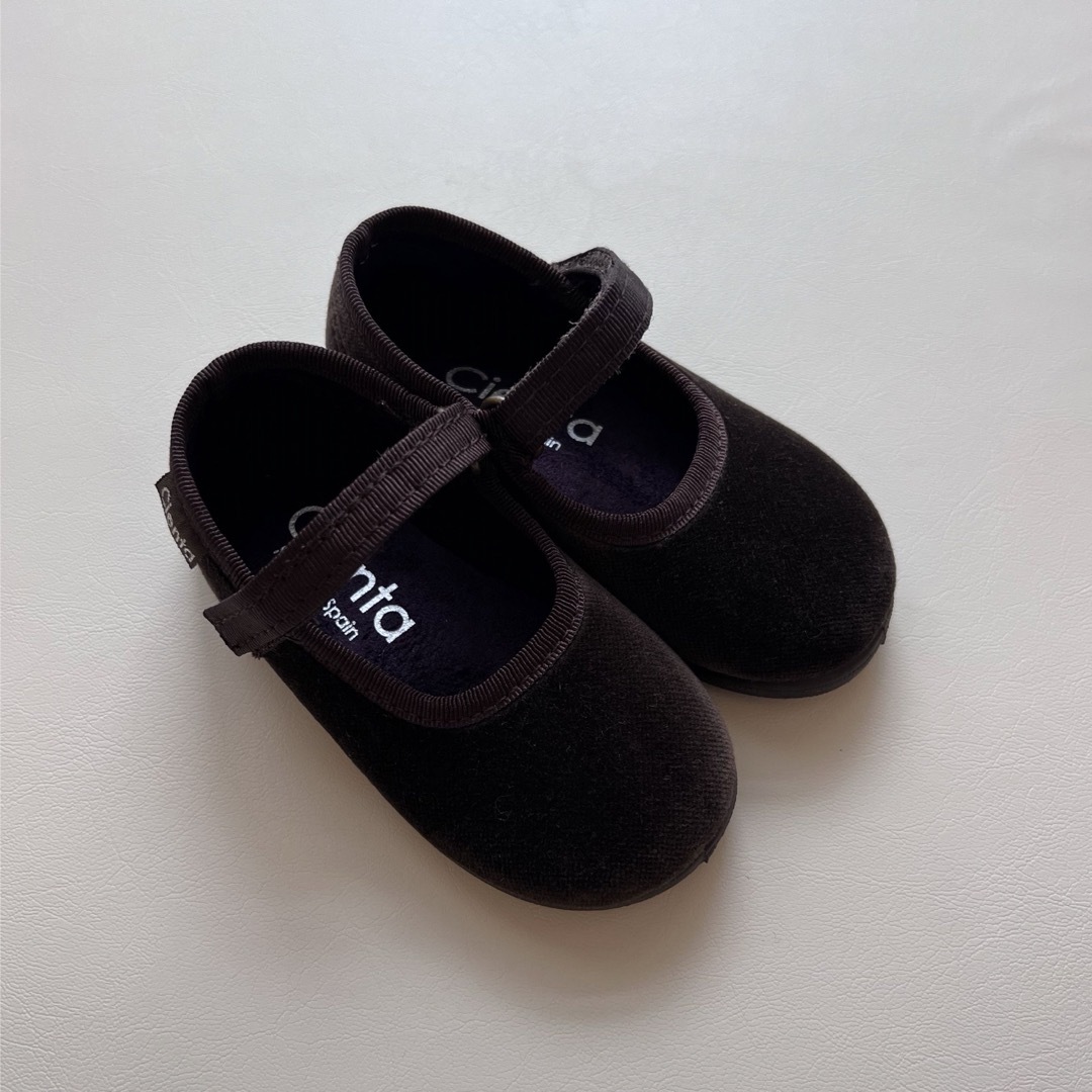 Cienta(シエンタ)のCienta Velcro One strap Shose baby キッズ/ベビー/マタニティのベビー靴/シューズ(~14cm)(フラットシューズ)の商品写真