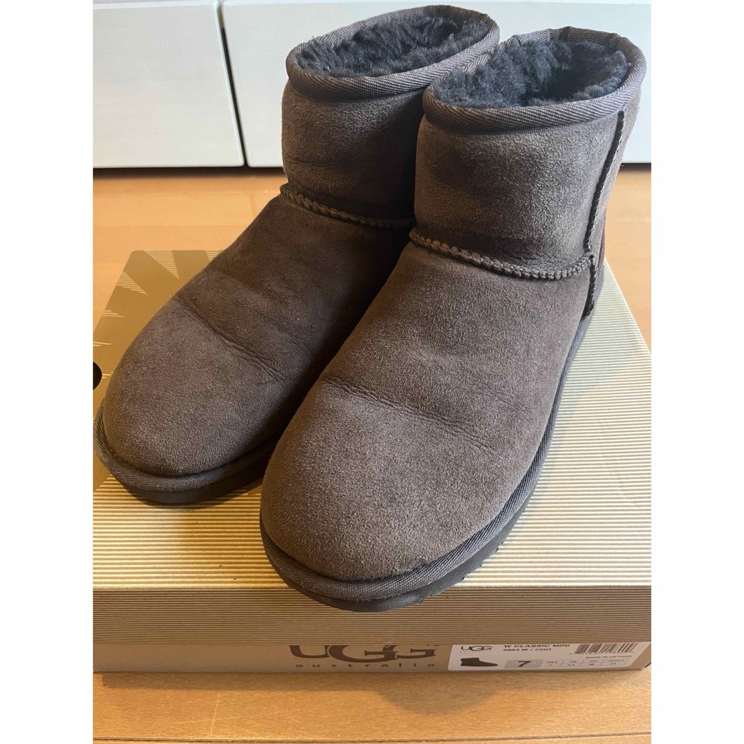 UGG(アグ)のUGG ムートンブーツ レディースの靴/シューズ(ブーツ)の商品写真