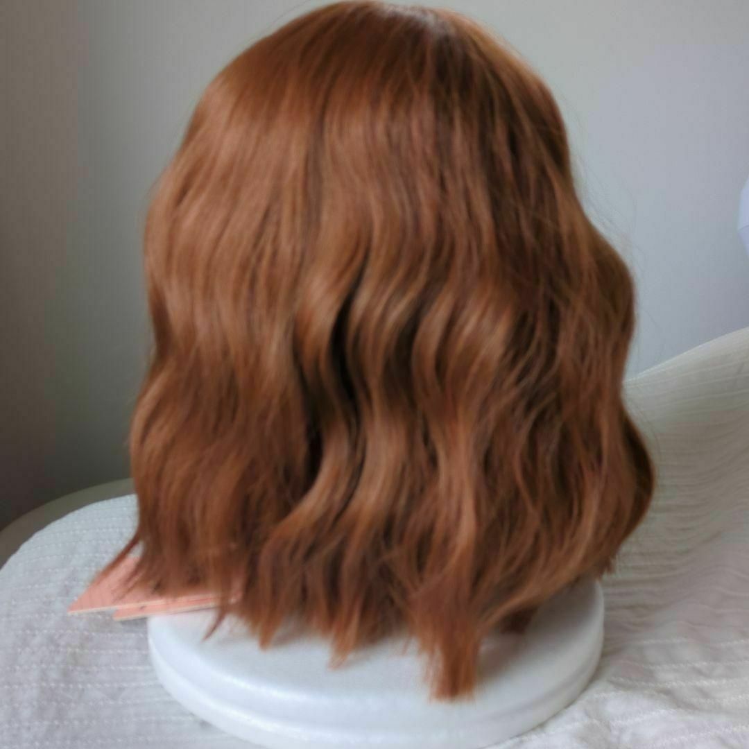 580 フルウィッグ　オレンジ　ウェーブボブ　コスプレ　変装　女装　wig 自然 レディースのウィッグ/エクステ(ロングカール)の商品写真