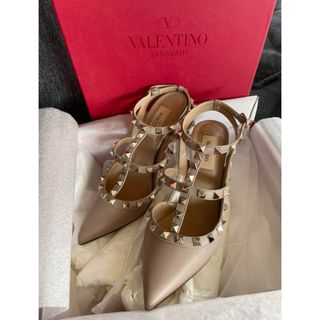 ヴァレンティノ(VALENTINO)の37インチヴァレンティノ　VALENTINO ロックスタッズ ストラップパンプス(ハイヒール/パンプス)