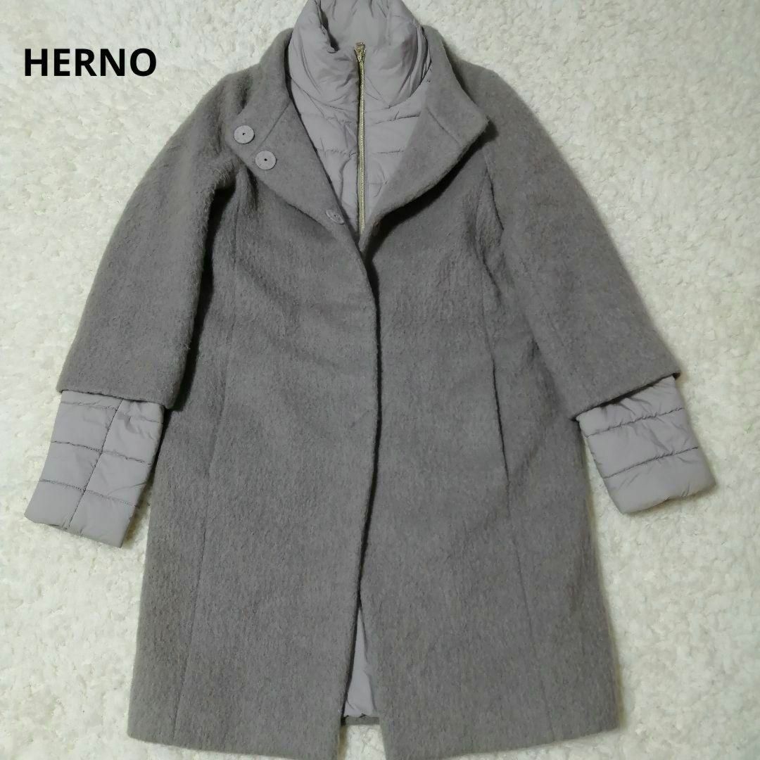 HERNO(ヘルノ)のヘルノ　サイズ大きめ　4way　ロングコート　切替デザイン　グレージュ　42 レディースのジャケット/アウター(ロングコート)の商品写真