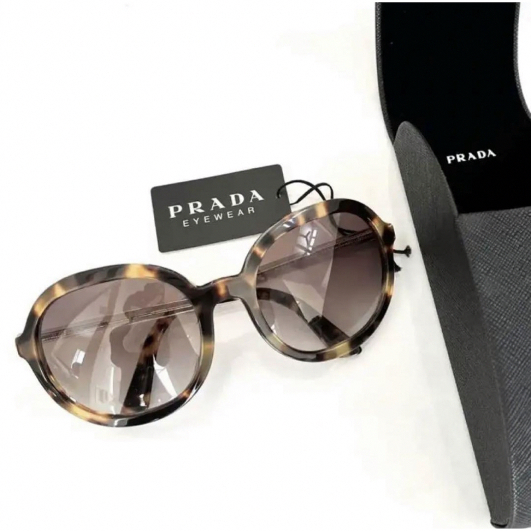 PRADA(プラダ)の新品✨PRADA オーバル サングラス べっ甲 ブラウン タグ付 純正ケース レディースのファッション小物(サングラス/メガネ)の商品写真