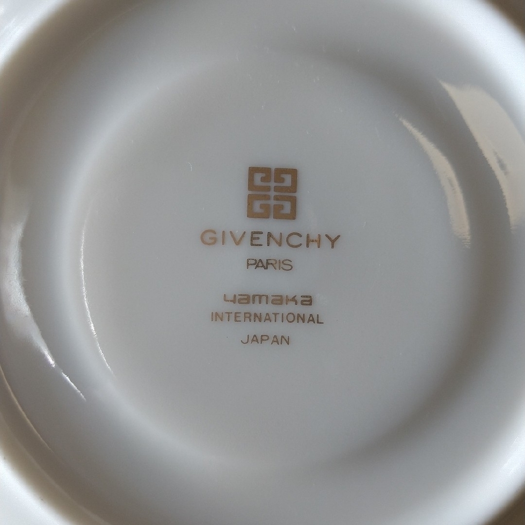 GIVENCHY(ジバンシィ)のGIVENCHY ジバンシー カップ&ソーサー コーヒーカップ 2客セット インテリア/住まい/日用品のキッチン/食器(グラス/カップ)の商品写真