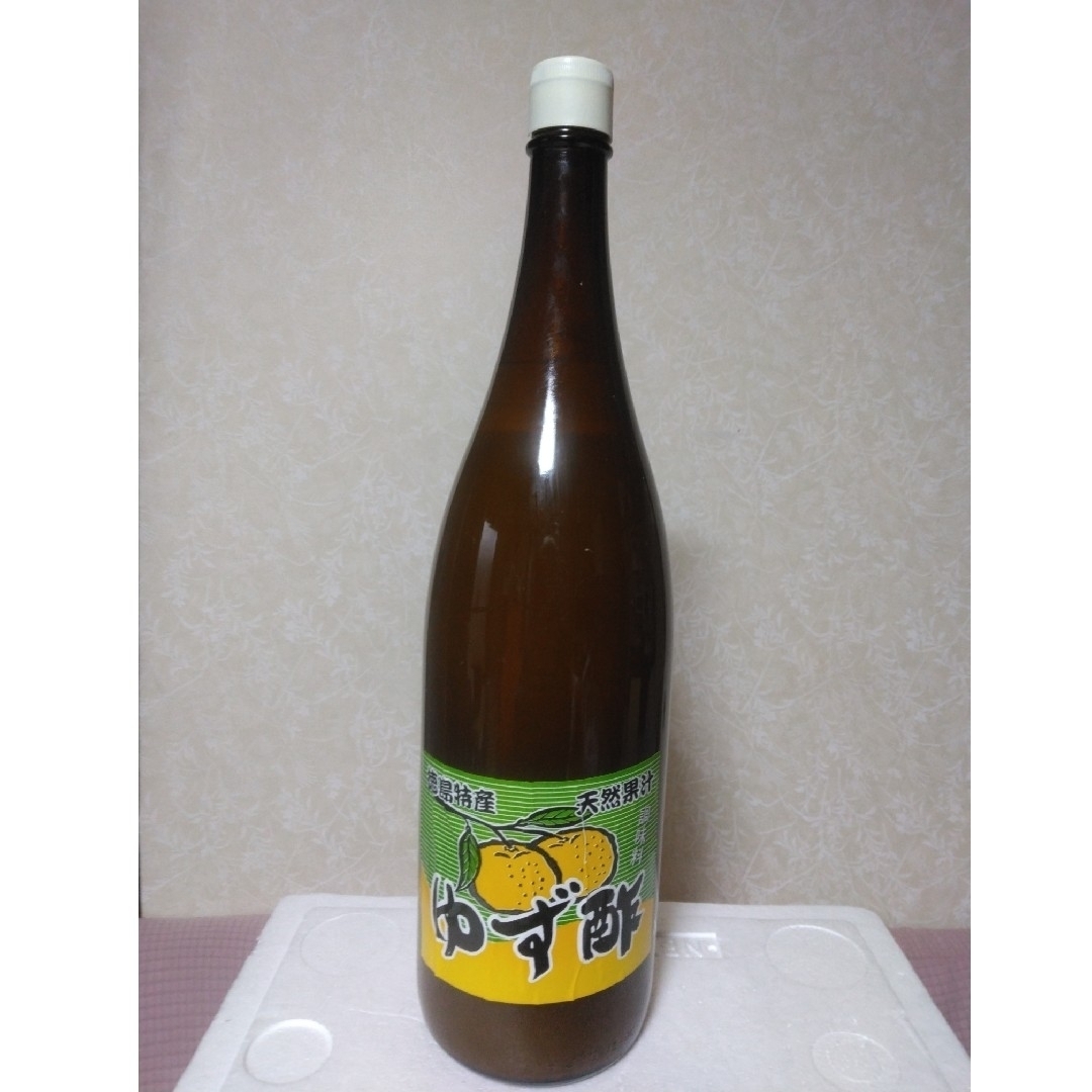 那賀町徳島県産実生柚子酢 果汁100%無農薬·無添加 無塩  一升瓶1800ml2本