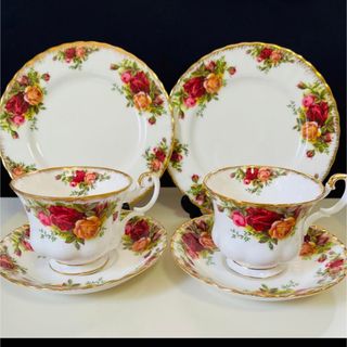 ロイヤルアルバート(ROYAL ALBERT)のロイヤルアルバート  オールドカントリーローズ　トリオセット　①②(食器)