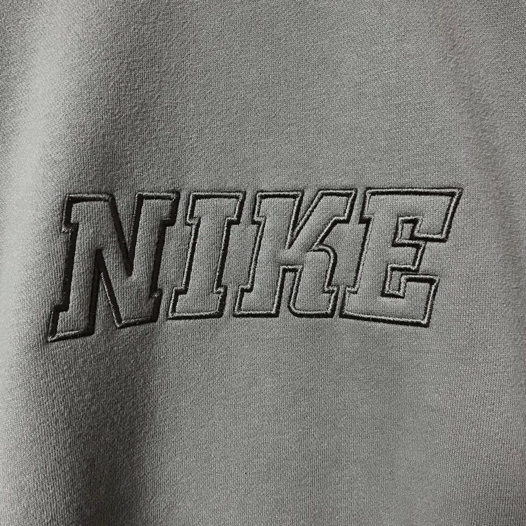 NIKE(ナイキ)のNIKE ナイキ スウェット 刺繍ロゴ センターロゴ デットストック 90s メンズのトップス(スウェット)の商品写真