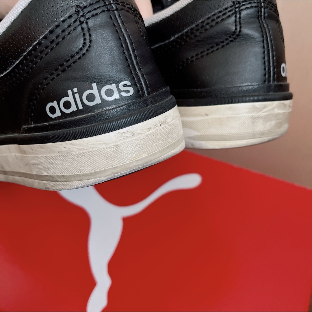 adidas(アディダス)の週末セール❣️ adidas アディダス  スニーカー 黒 23cm レディースの靴/シューズ(スニーカー)の商品写真