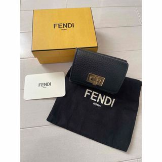 フェンディ 財布(レディース)(ゴールド/金色系)の通販 300点以上