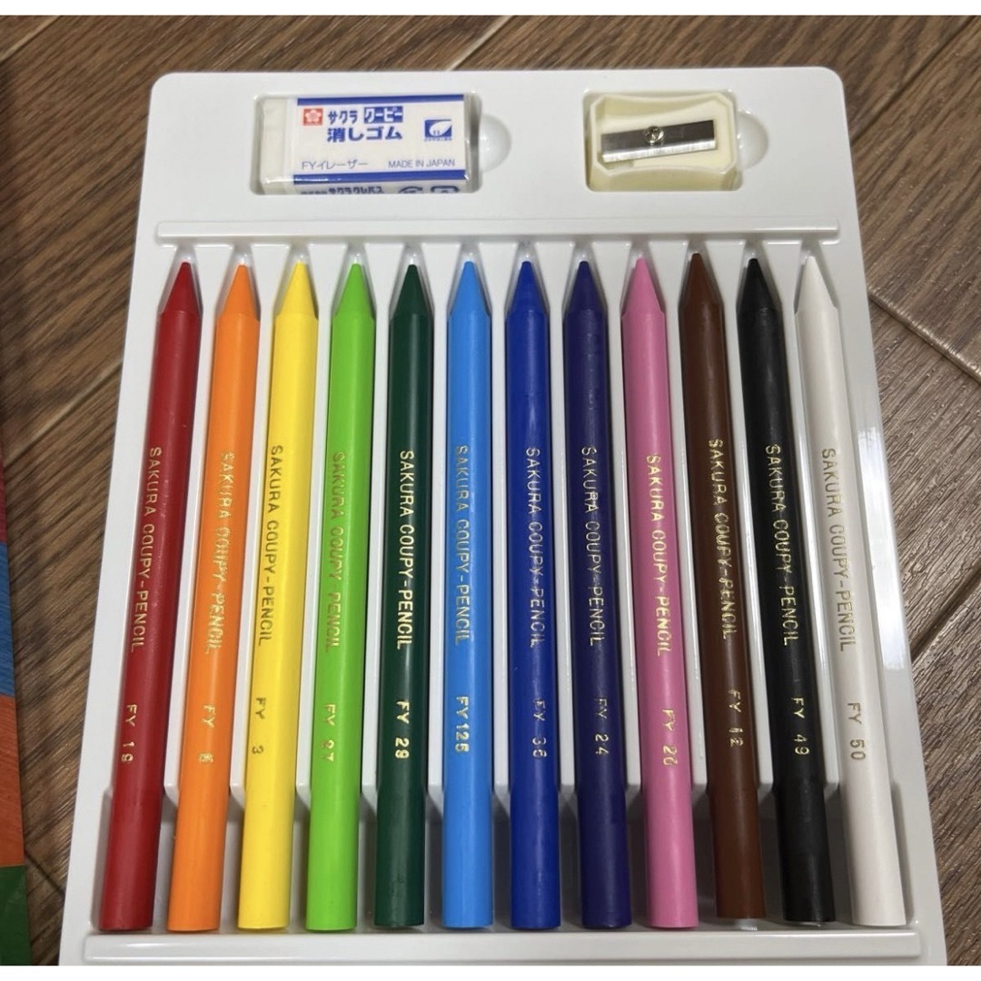 SAKULA(サクラ)のサクラ　クーピー　12色　新品 エンタメ/ホビーのアート用品(色鉛筆)の商品写真