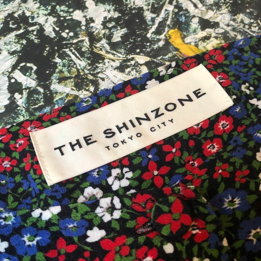 【美品】ザシンゾーン-The Shinzone-オープンネックブラウス レディースのトップス(シャツ/ブラウス(半袖/袖なし))の商品写真