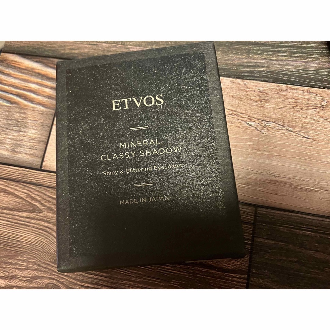ETVOS(エトヴォス)のETVOS アイシャドウ　メープルガーランド コスメ/美容のベースメイク/化粧品(アイシャドウ)の商品写真