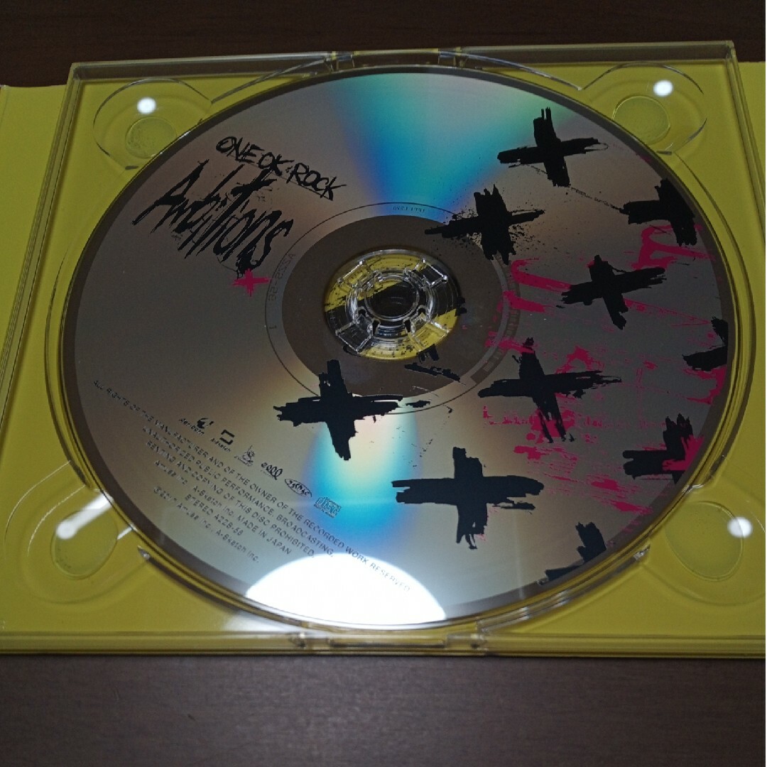 ONE OK ROCK(ワンオクロック)のONE OK ROCK 「Ambitions」 エンタメ/ホビーのCD(ポップス/ロック(邦楽))の商品写真