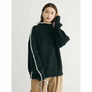 グリーンパークス(green parks)の【ブラック】Petit Fleur ハイショクパイピングニット 23AW(ニット/セーター)