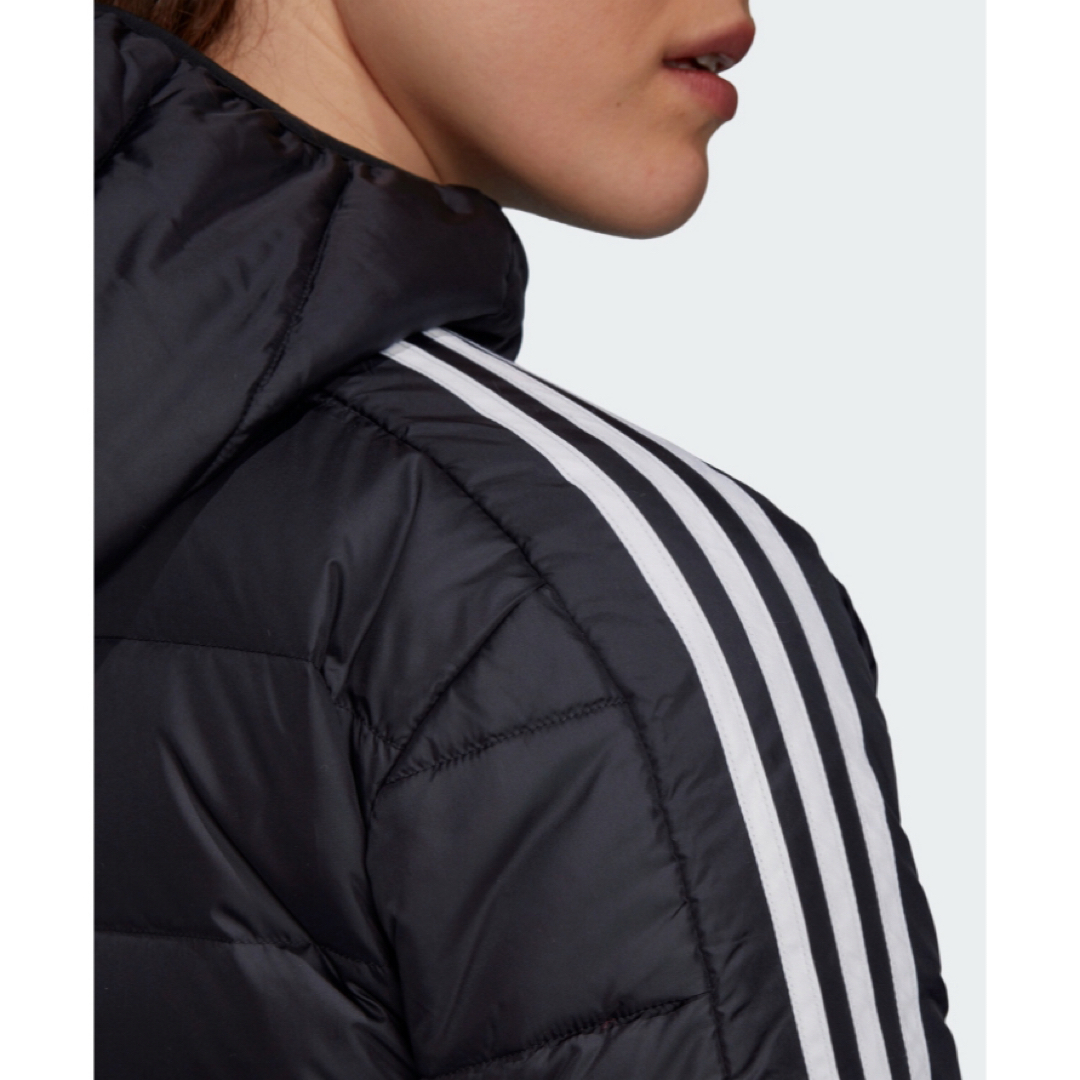 adidas(アディダス)の☆最安値☆新品　アディダス　M ダウンジャケット パーカー エッセンシャルズ レディースのジャケット/アウター(ダウンジャケット)の商品写真