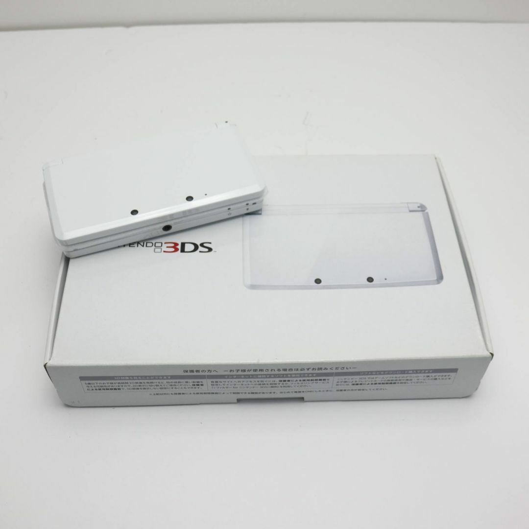 ニンテンドー3DS(ニンテンドー3DS)の新品 ニンテンドー3DS ピュアホワイト  M111 エンタメ/ホビーのゲームソフト/ゲーム機本体(携帯用ゲーム機本体)の商品写真