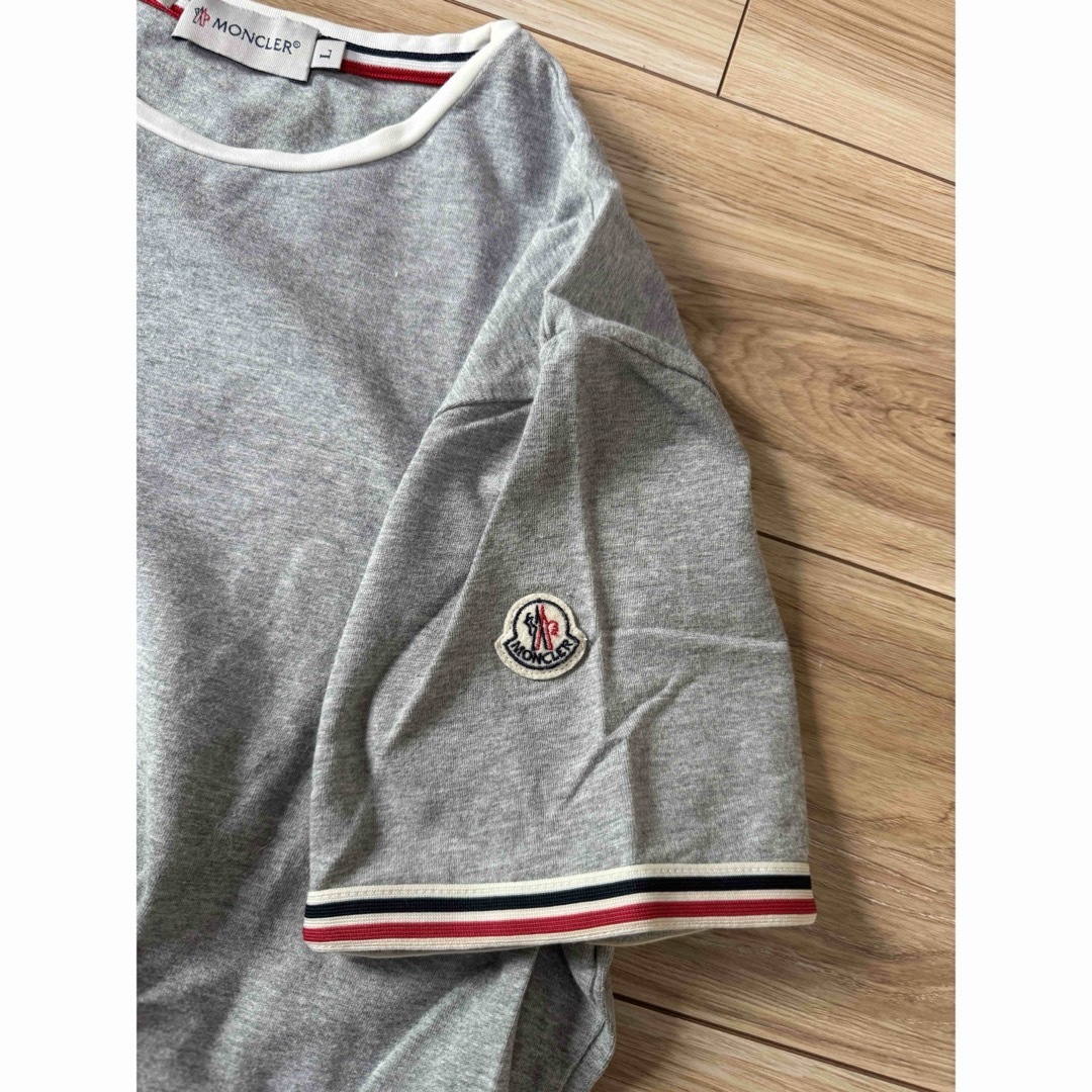 MONCLER(モンクレール)のモンクレール　Tシャツ メンズのトップス(Tシャツ/カットソー(半袖/袖なし))の商品写真