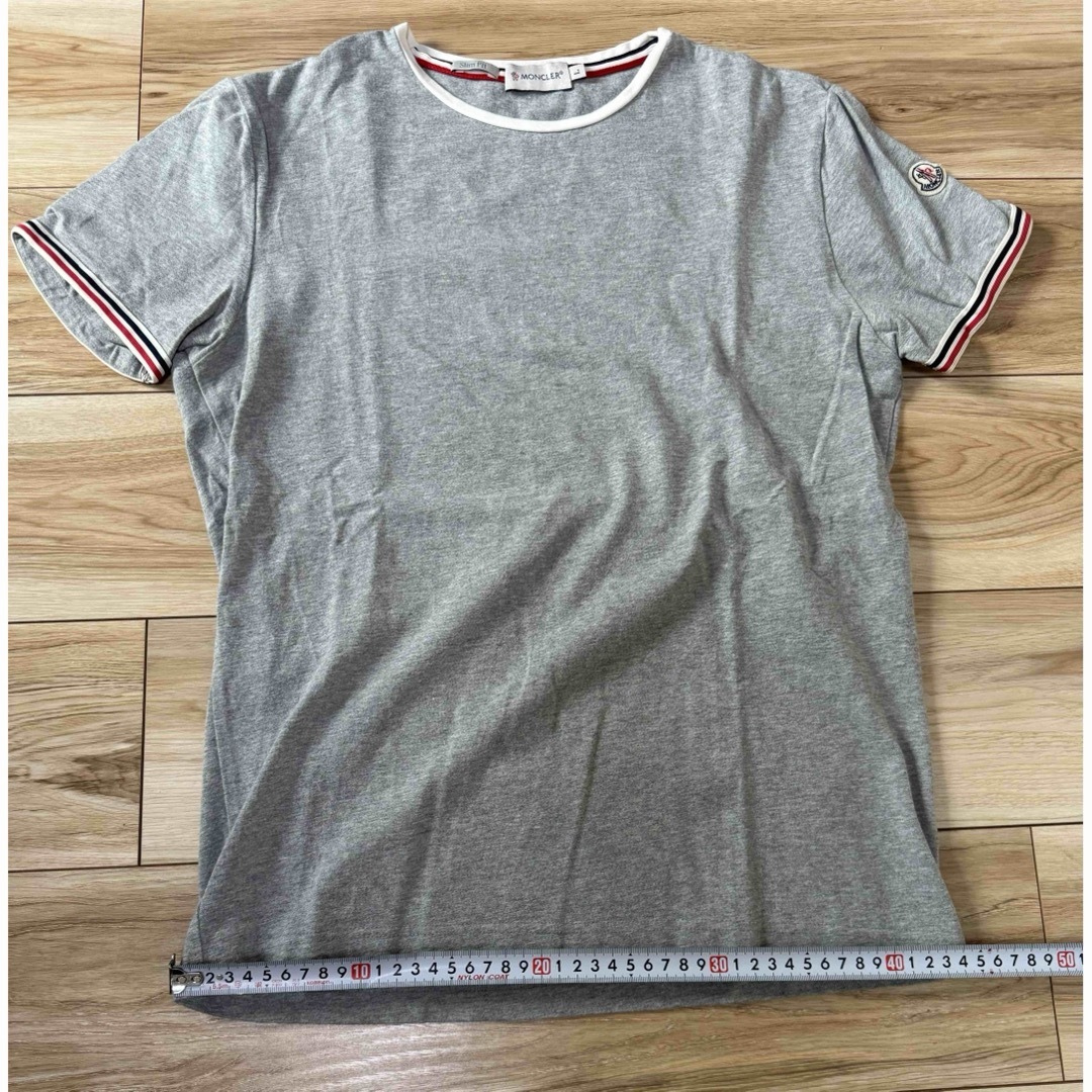 MONCLER(モンクレール)のモンクレール　Tシャツ メンズのトップス(Tシャツ/カットソー(半袖/袖なし))の商品写真