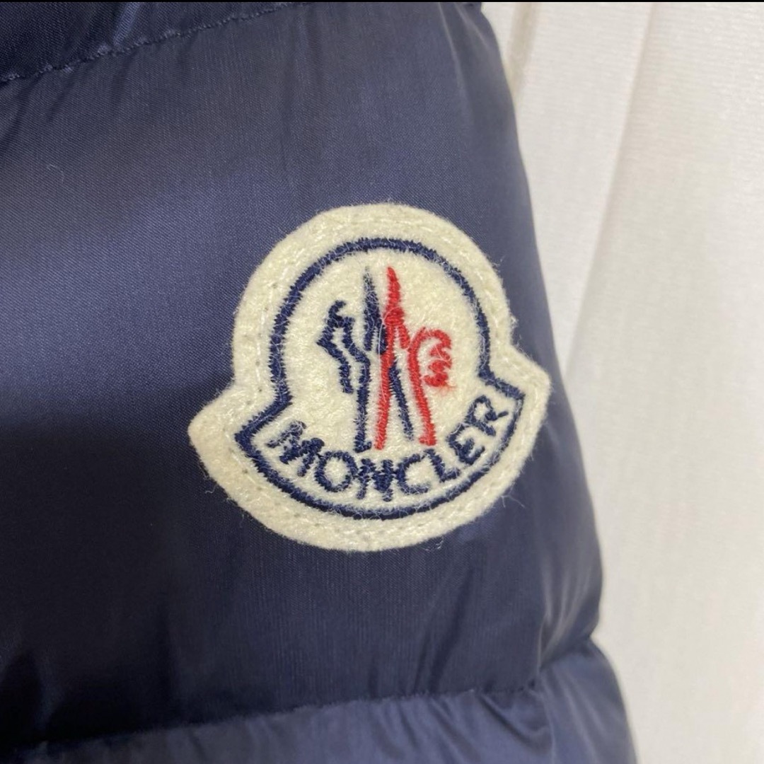 MONCLER(モンクレール)のモンクレール　エルミンヌ　 レディースのジャケット/アウター(ダウンコート)の商品写真