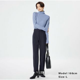 プラステ(PLST)の【未使用】PLST ウォームリザーブ　テーパードパンツ　L(クロップドパンツ)