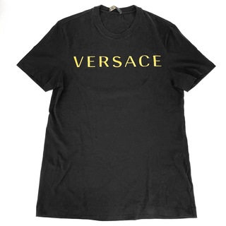 ヴェルサーチ(VERSACE)のVERSACE ヴェルサーチ 半袖Ｔシャツ クルーネック トップス ロゴ刺繍 シンプル アパレル 古着 服 M ブラック 黒 ゴールド コットン    メンズ 人気 春 夏 美品【中古品】(Tシャツ/カットソー(半袖/袖なし))