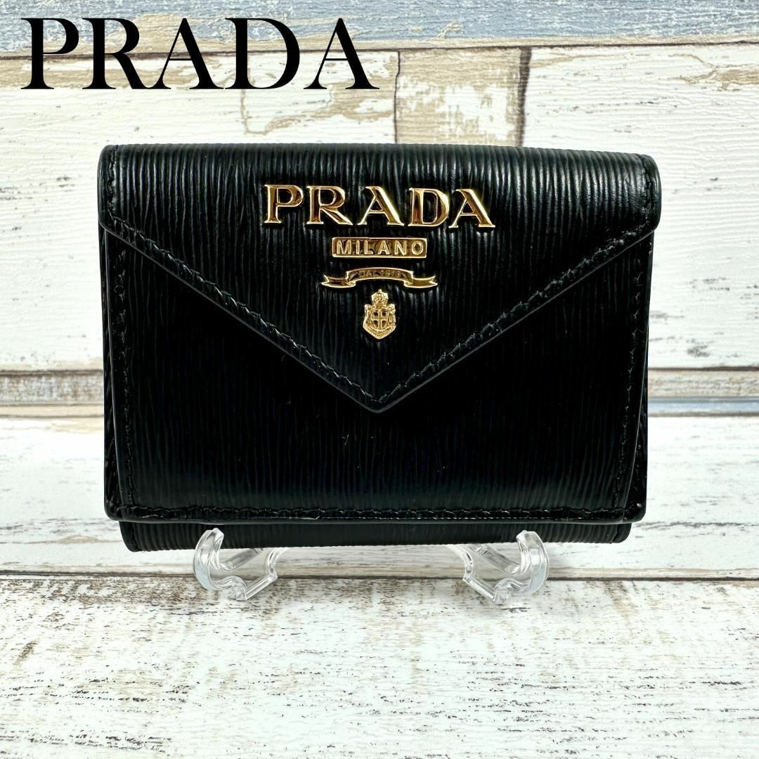 ファッション小物PRADA プラダ サフィアーノ 三つ折り財布 コンパクト