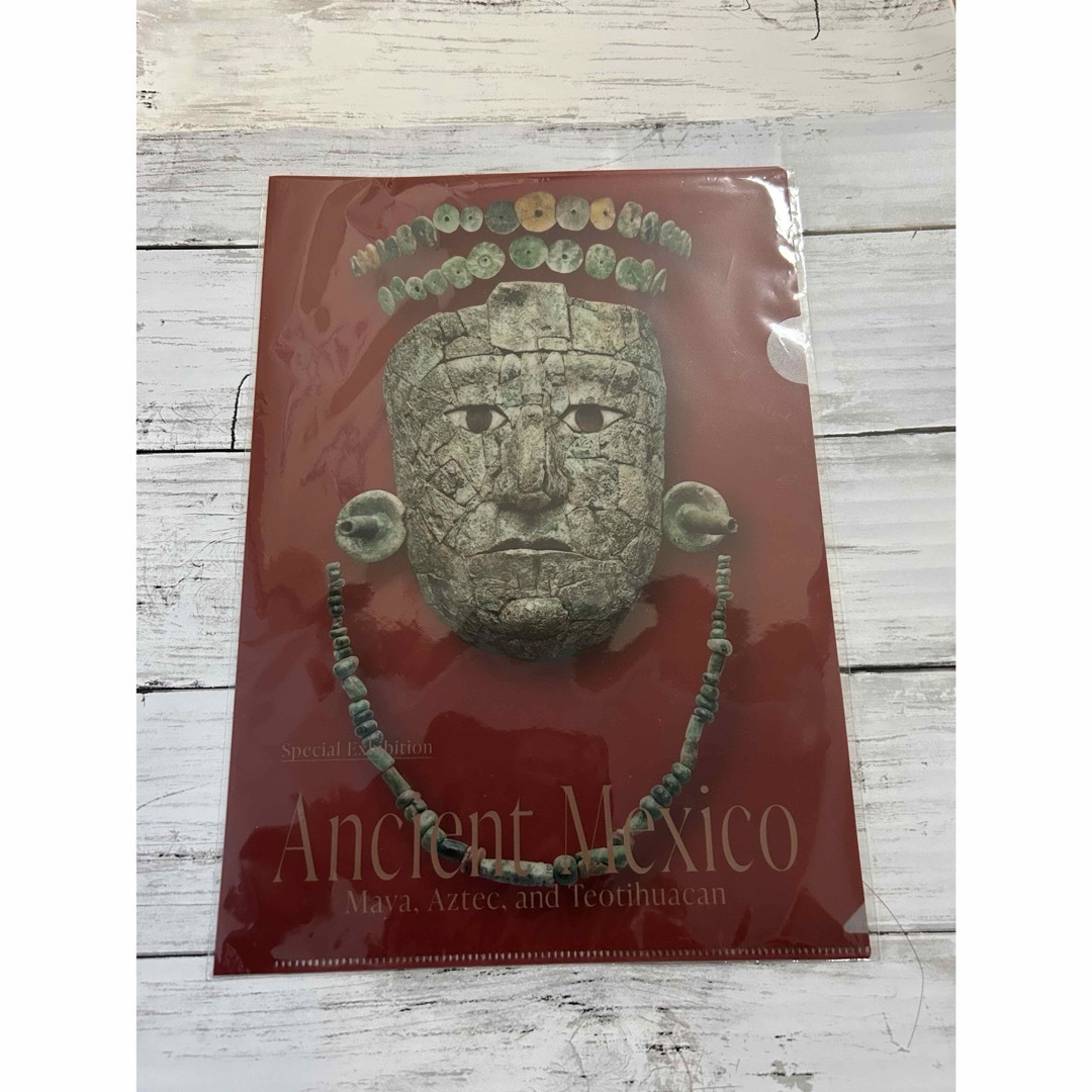 （新品）赤の女王のマスク A4クリアファイル 東博 古代メキシコ展 エンタメ/ホビーのアニメグッズ(クリアファイル)の商品写真