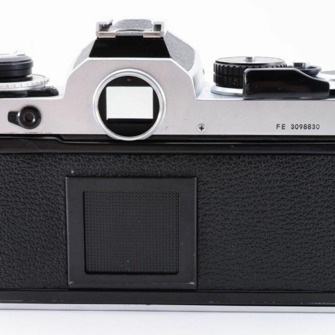 美品　NIKON　FE シルバー　フィルムカメラ　モルト新品交換済 H091