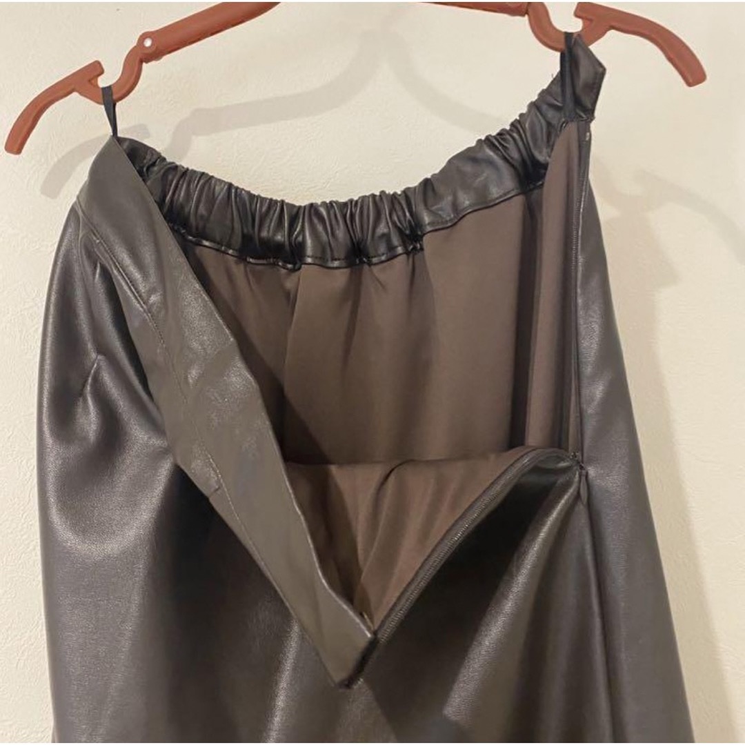 アーバンヒムス　マーメイドスカート　裏起毛　レザースカート レディースのスカート(ロングスカート)の商品写真