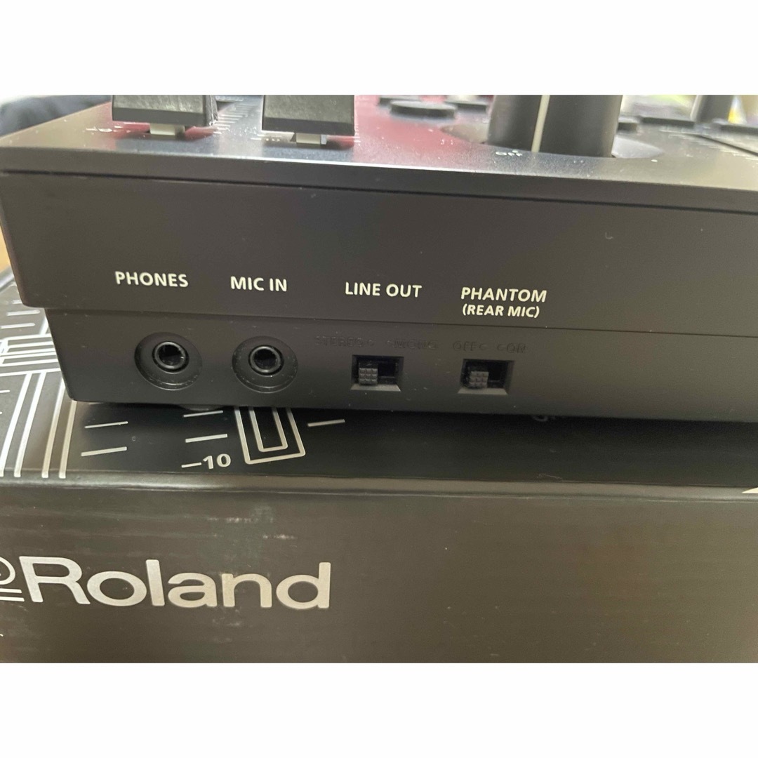 Roland(ローランド)のRoland VT-4 楽器のレコーディング/PA機器(エフェクター)の商品写真