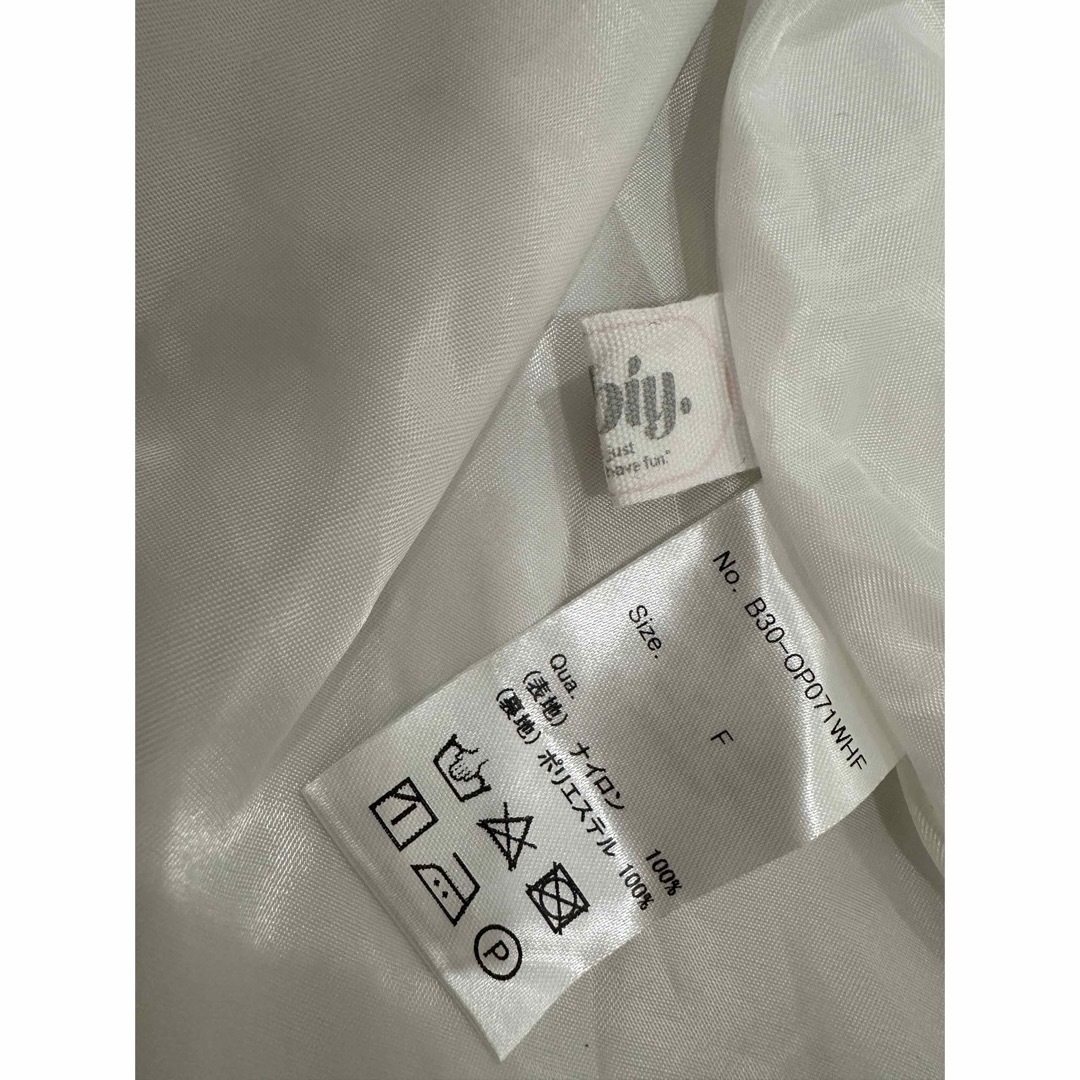 Bibiy NOELLE SHEER DRESS  ホワイト レディースのワンピース(ロングワンピース/マキシワンピース)の商品写真