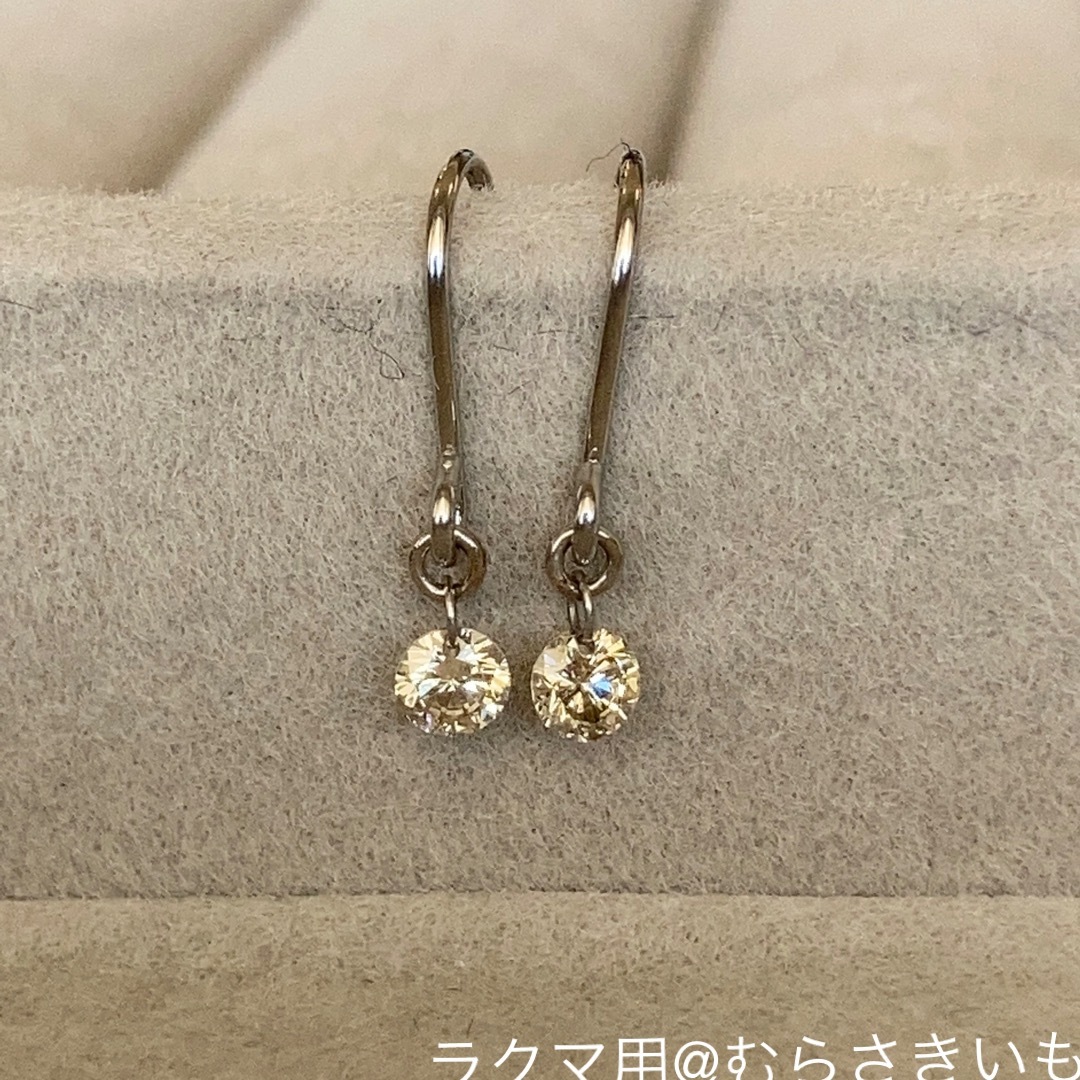 0.16カラット ダイヤ プラチナ フック ピアス レディースのアクセサリー(ピアス)の商品写真