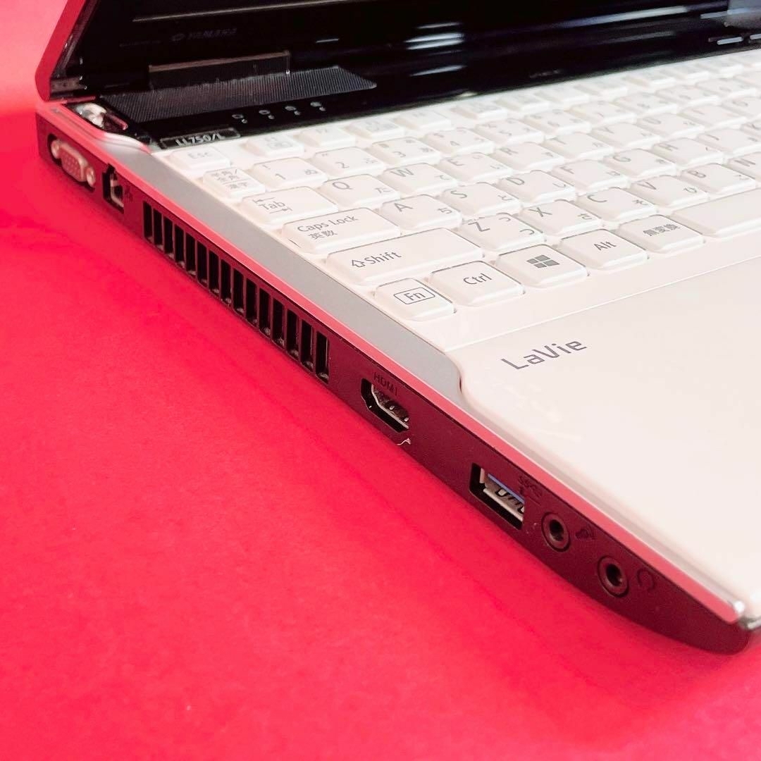 PC/タブレット美品✨高性能❣️Core i7大容量SSD‼️カメラ白ノートパソコン✨ブルーレイ