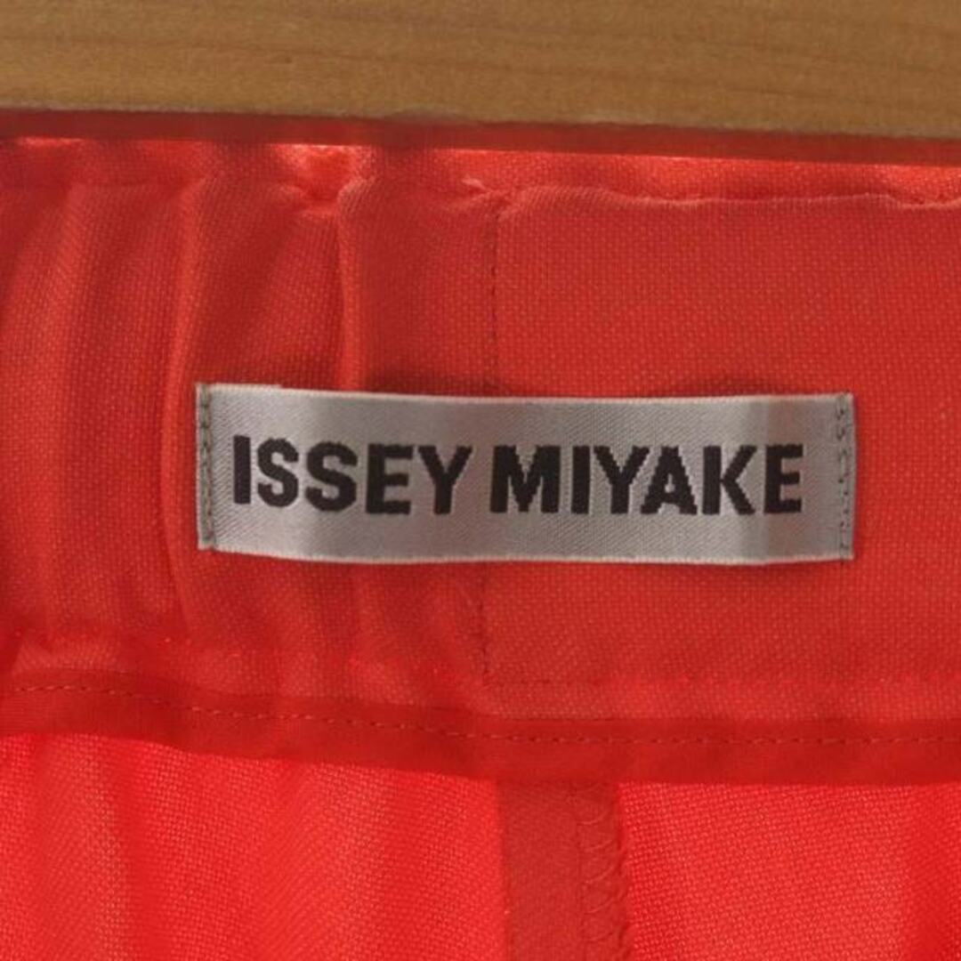 ISSEY MIYAKE(イッセイミヤケ)のイッセイミヤケ 20SS レイヤードデザイン ワイドパンツ M02FF576 レディースのパンツ(その他)の商品写真