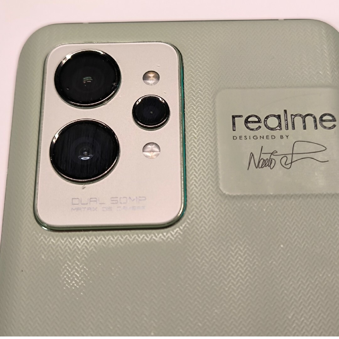 中古 realme GT2 Pro 12GB/256GB マスター・グリーン スマホ/家電/カメラのスマートフォン/携帯電話(スマートフォン本体)の商品写真