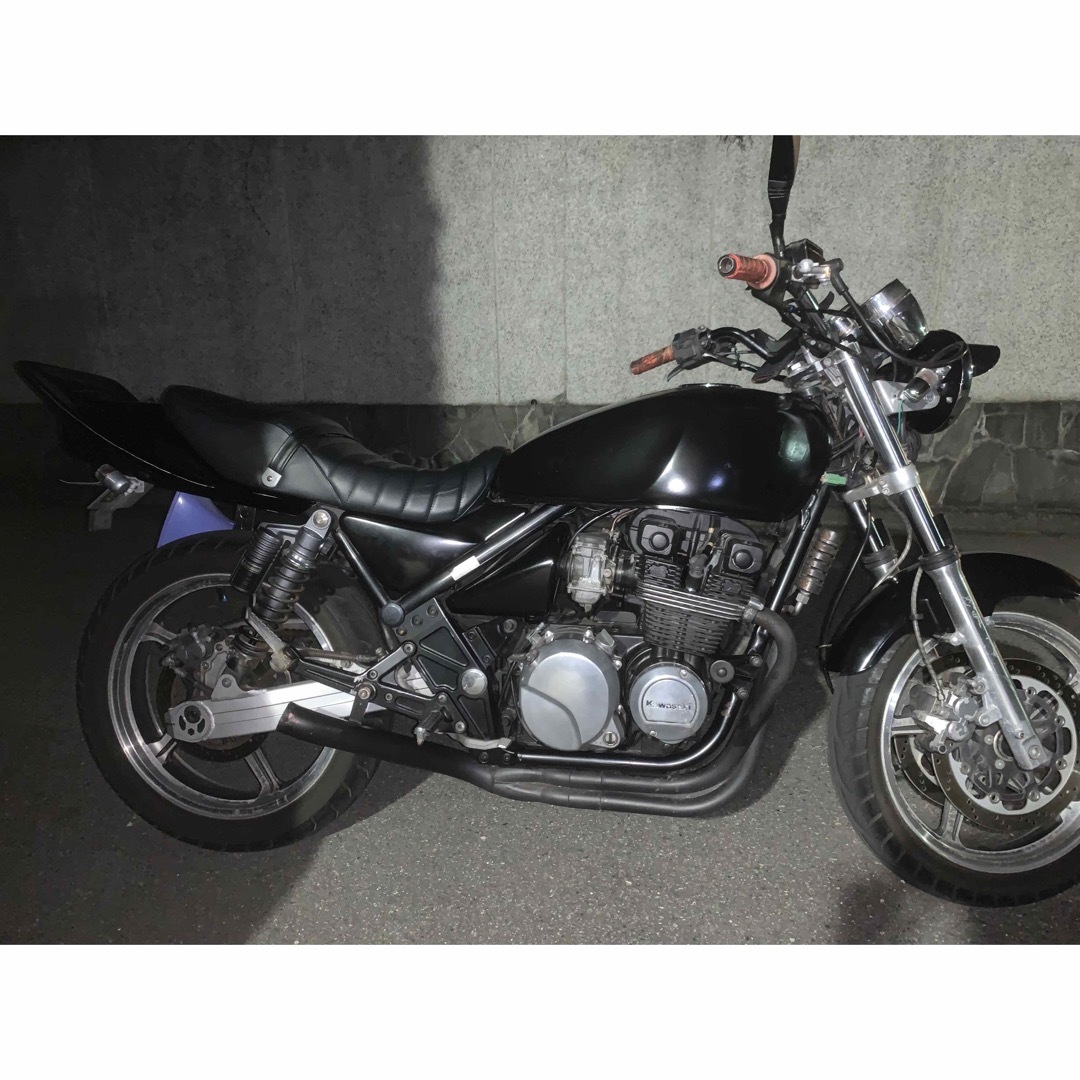 カワサキ(カワサキ)のゼファー400     cbx cbr xjr 自動車/バイクのバイク(車体)の商品写真